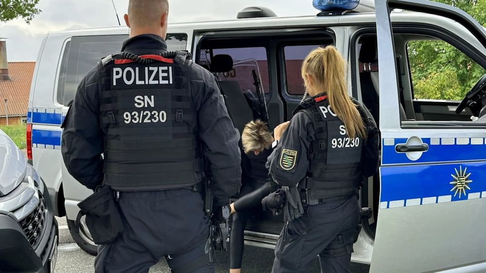 �������� ����� �������� ���������������� ��������� � �������� � Bild