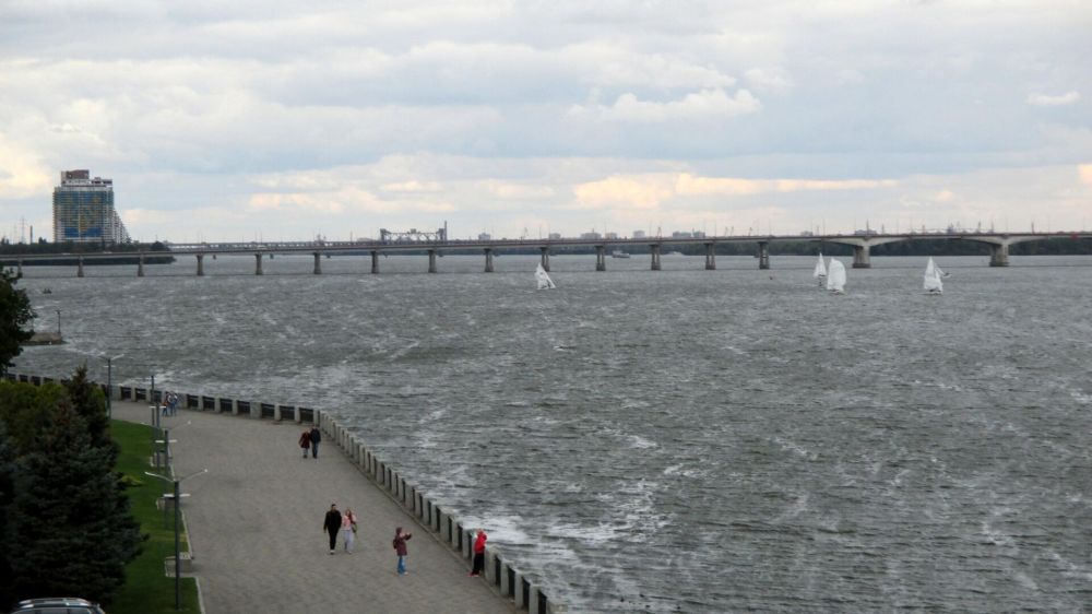 � ��������������� ���������������� ����� 335 ���� � ���������