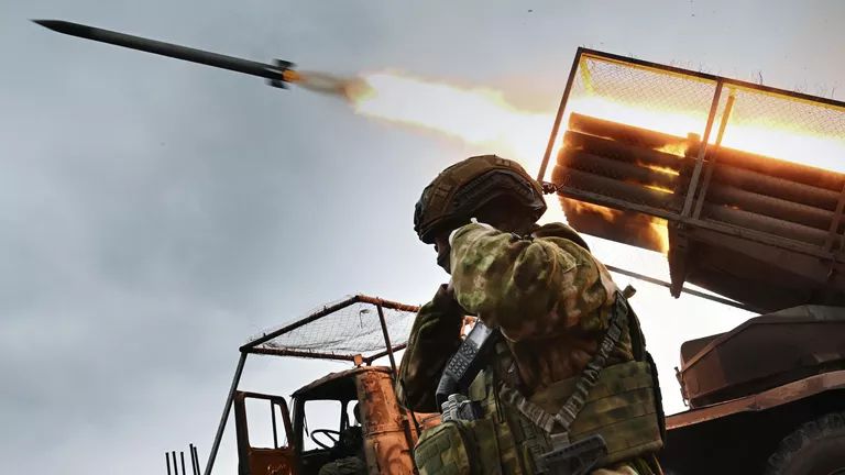 ���������� ������ ������� ������������ �� ���� �������� ������ � Deep State