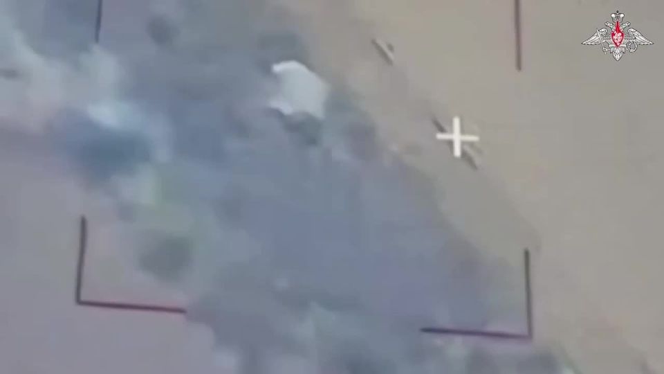 Наши дроноводы настигают противника в любом укрытии