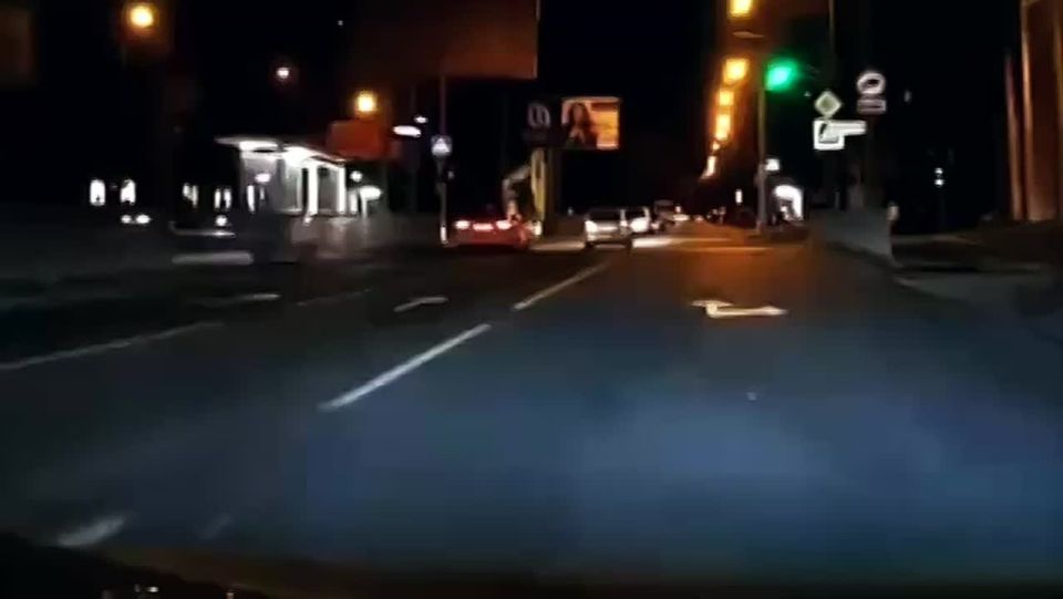 По предварительной информации по Днепропетровску мог прилететь Ярс, который известен своим голубым свечением во время полета