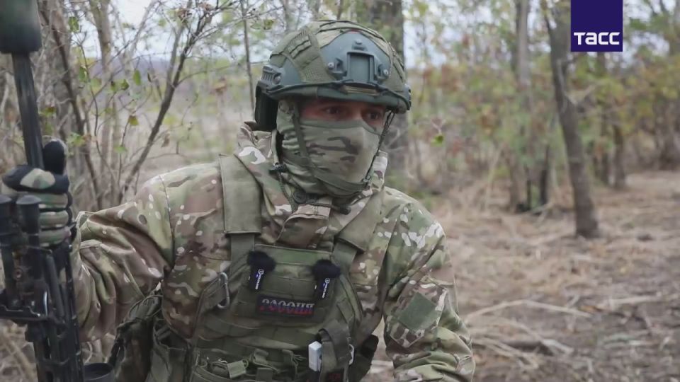     &quot;&quot;     &quot;-&quot;        