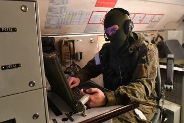 Рогов: ВС РФ ударили по производящему для ВСУ ракеты заводу в Павлограде
