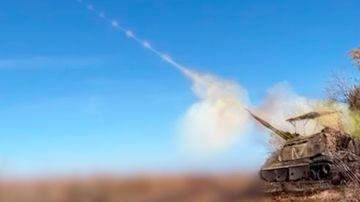 Расчеты «Мста-С» разрушили укрепления врага снарядами «Краснополь»