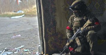 Кадры освобождения поселка Вишневое в Днепропетровской области