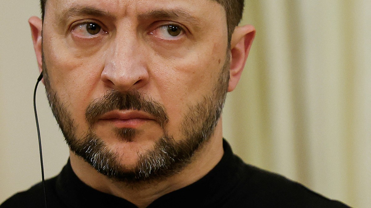 Зеленский назначил глав четырех областей Украины и уволил одного