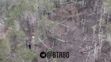 Как российский боец в одиночку зачистил опорник ВСУ показали "Работайте, братья"