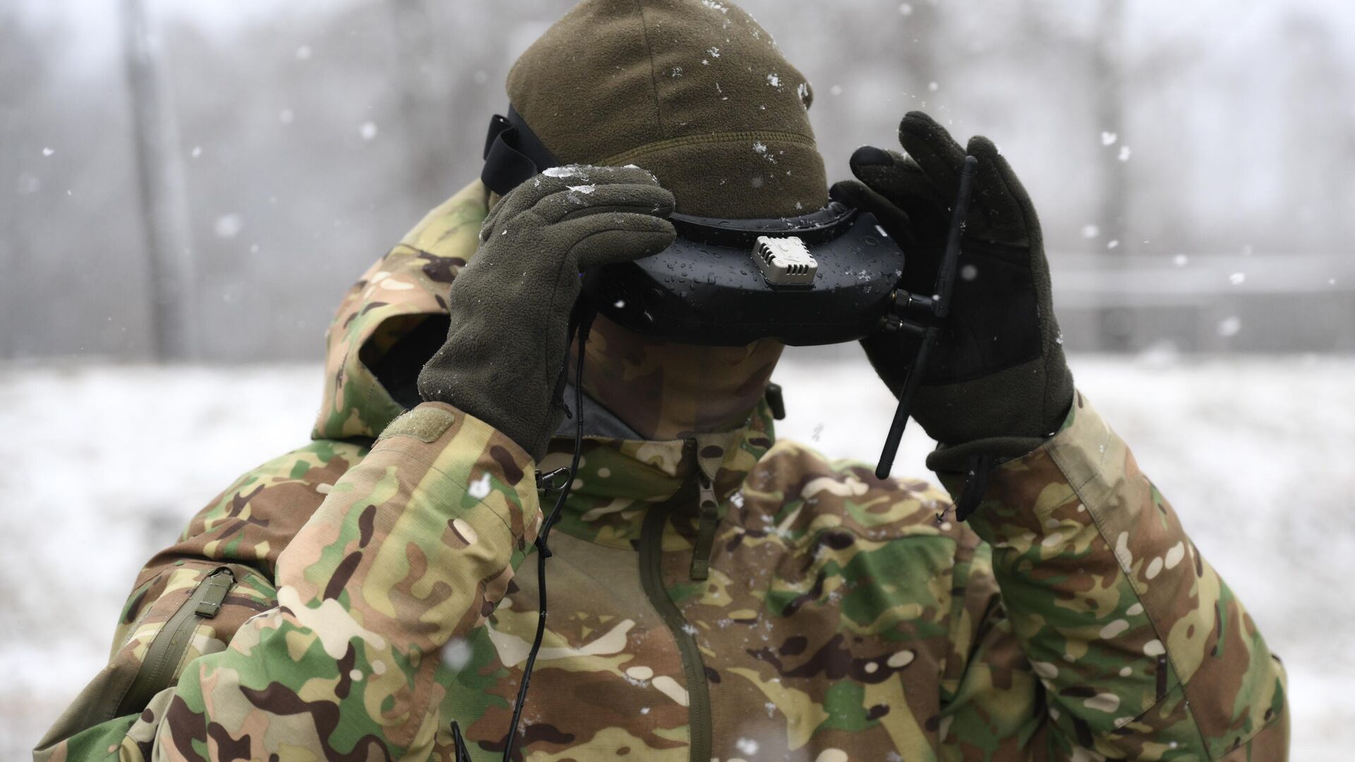 На снегу дроны "видят лучше": эксперт рассказал про особенности боевых действий в зимний период