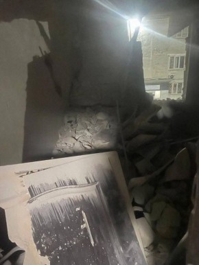 Третий подрыв полицейских на Украине за последние двое суток, на этот раз сообщается о взрыве в отделе полиции Днепропетровска, пока без подробностей