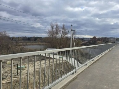 Виктория Абрамченко: Вместе с депутатом Ростовской-на-Дону городской Думы Виктором Чигвинцевым и главой Первомайского района города Сергеем Ковшиковым посетила несколько объектов, созданных в рамках Народной программы партии...