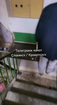 В Покровском, (Днепропетровская область), квартиры жителей, покинувших свои дома, подвергаются разграблению