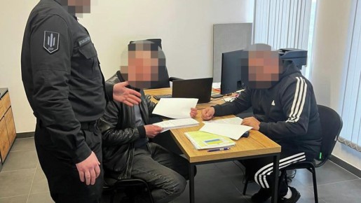 Командира НГУ поймали на выплатах "боевых" штабистам