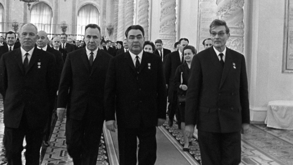 ����� "����������������� �����". 60 ��� �� ��� �������� �.�. �������� �� ���� ������� ����