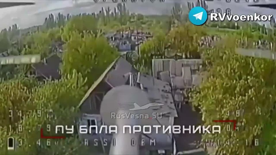 «тважные» массово жгут технику врага, наступая за Красноармейском и на Днепропетровщине