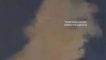 Украинские телеграм-каналы сообщают о взрывах в пригороде Днепропетровска и перебоях со светом в Сумах