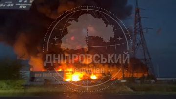 Огромный пожар после удара: Уничтожен логистический центр врага в Днепропетровской области