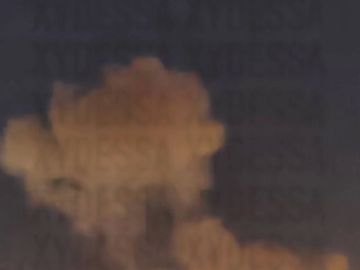 Мониторинговые каналы противника сообщают, что в ночные и утренние часы ВС РФ нанесли удары крылатыми и баллистическими ракетами, а также БПЛА типа «Герань» по целям в Одессе и портах на Черноморском побережье Одесской...