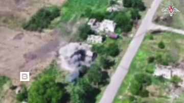 Минобороны РФ показало кадры боев за населенный пункт Вольное в Днепропетровской области
