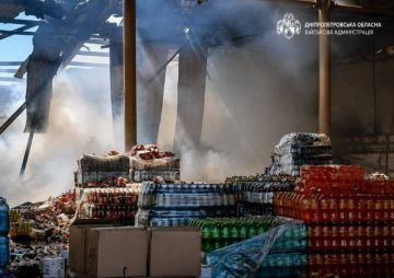 В Павлограде нанесены удары по складам логистических компаний врага