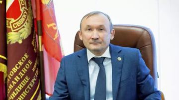 Роман Насонов: Сегодня утром Вооружёнными Силами Российской Федерации нанесён групповой удар высокоточным оружием наземного и воздушного базирования, а также ударными беспилотными летательными аппаратами большой дальности по...